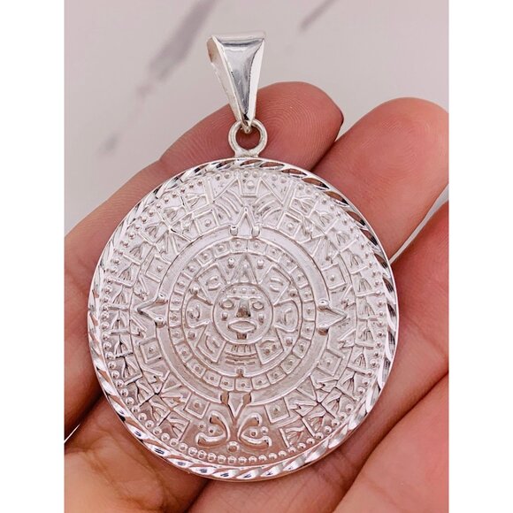 925 Sterling Silver pendant Aztec calendar Calendario azteca